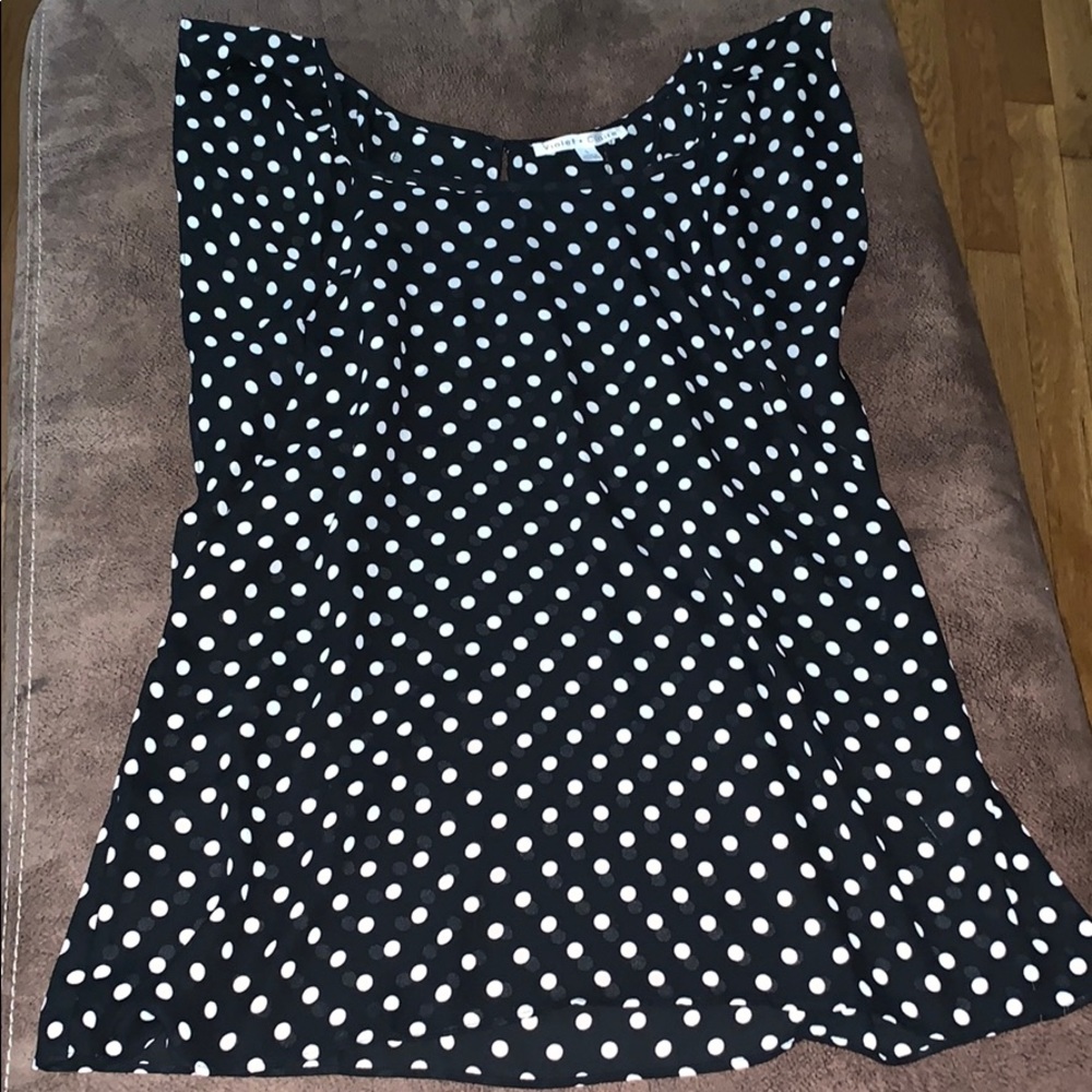 Violet + Claire black & white polkadot shirt Sz L